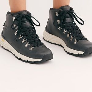 Danner Mountain 600 Hiker Boots